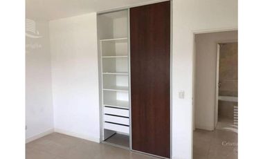 Departamento Duplex de 3 Ambientes en Los Senderos en Venta