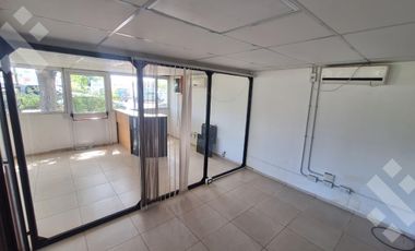 En Alquiler, Oficinas comerciales, calle Rio Colorado, Plottier