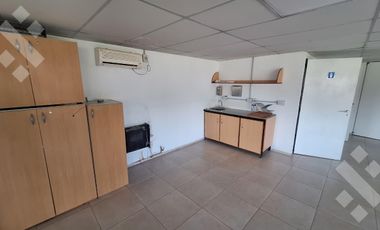 En Alquiler, Oficinas comerciales, calle Rio Colorado, Plottier