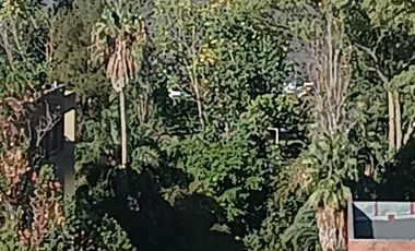 Departamento de tres dormitorios con vista al río