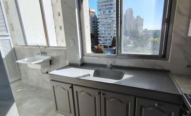 Departamento de tres dormitorios con vista al río