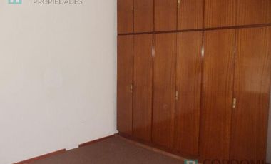 Venta PH en Lanús Oeste Departamento al frente con entrada independiente