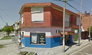 Venta PH en Lanús Oeste Departamento al frente con entrada independiente