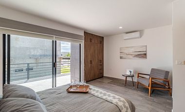 Casa con jardín🌱 alberca 🏊🏻‍♀️ y vigilancia las 24hrs 👮🏻‍♀️ $3,280,000 🏦