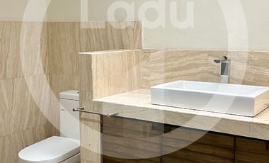 VENTA CASA EN FRACCIONAMIENTO (cerca Lienzo Charro Pedregal)