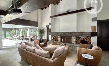 Casa en Condominio VENTA Rancho San Francisco con Alberca
