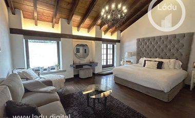 Casa en Condominio VENTA Rancho San Francisco con Alberca