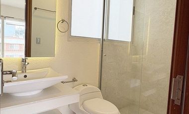 Departamento amplio con con balcón - 3 recamaras