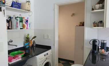 Isla del Sol | Alquiler anual amoblado | Cálida casa con pileta y gran altillo en lote interno
