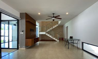 Casa en Renta en Privada Zelena, Conkal