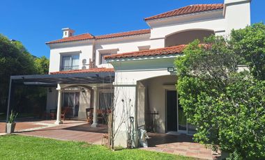 Alquiler Anual en Barrio Ayres del Pilar