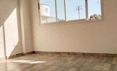 Alquiler Departamento de 2 ambientes con balcón al contrafrente