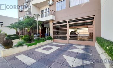 Alquiler Departamento de 2 ambientes con balcón al contrafrente