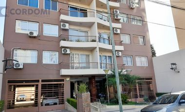 Alquiler Departamento de 2 ambientes con balcón al contrafrente