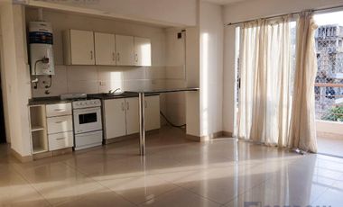 Alquiler Departamento de 2 ambientes con balcón al contrafrente
