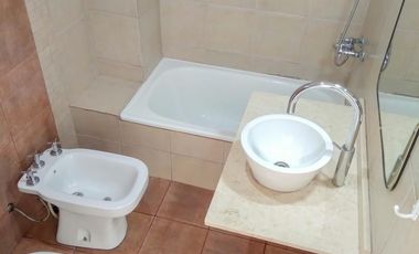 Alquiler Departamento de 2 ambientes con balcón al contrafrente