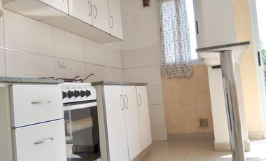 Alquiler Departamento de 2 ambientes con balcón al contrafrente