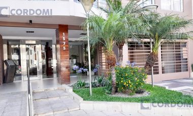 Alquiler Departamento de 2 ambientes con balcón al contrafrente