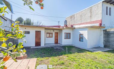 Venta - Casa 4 ambientes - Reciclada - Parque - El Progreso