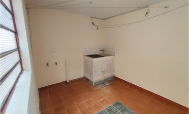 Apartamento en Arriendo Ciudad Montes | 4 Hab + Terraza y Garaje