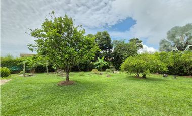 Venta casa campestre en Chinauta condominio exclusivo 1.510 m²