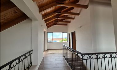 Venta casa campestre en Chinauta condominio exclusivo 1.510 m²