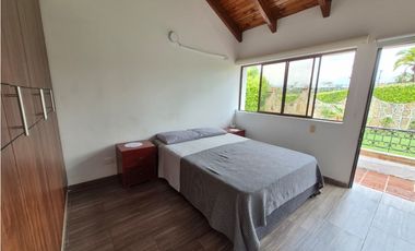 Venta casa campestre en Chinauta condominio exclusivo 1.510 m²