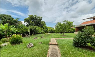 Venta casa campestre en Chinauta condominio exclusivo 1.510 m²