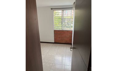Apto en Venta en Los Naranjos | 3 Hab + Balcón + Parqueo | Jamundi