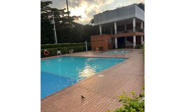 Apto en Venta en Los Naranjos | 3 Hab + Balcón + Parqueo | Jamundi