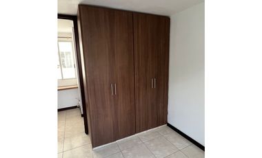 Apto en Venta en Los Naranjos | 3 Hab + Balcón + Parqueo | Jamundi