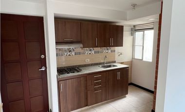 Apto en Venta en Los Naranjos | 3 Hab + Balcón + Parqueo | Jamundi