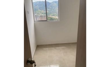 APARTAMENTO EN VENTA SANTA  ANA BELLO(P)