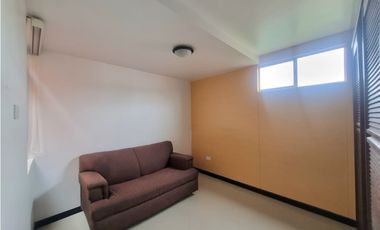 ACSI 1409. Hermosa casa en venta, Campiñas del Sol, Mosquera.
