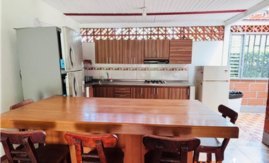 Venta de Propiedad Campestre: Finca de Recreo La Casona