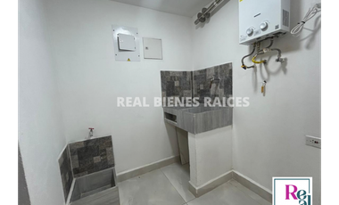 Casa Medianera en Unidad Cerrada