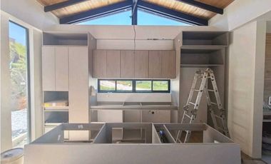 Casa finca para estrenar, en Marinilla Vereda Las Mercedes 