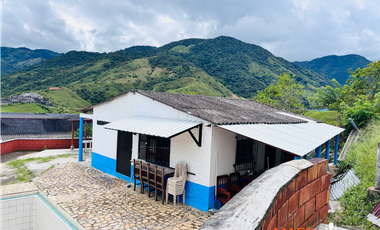 Alquiler Vacacional en Cisneros, Antioquia