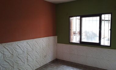 ALQUILER- DTO, 3 AMBIENTES, CASANOVA