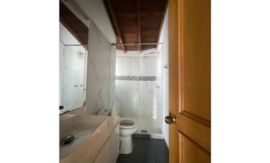 ALQUILO ESPECTACULAR CASA EN CONDOMINIO MACONDO CERRITO PEREIRA FQ