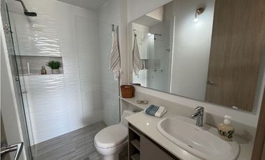 SE VENDE APARTAMENTO EN LA CEJA SECTOR TAMBO 5To PISO ASCENSOR PAR QU