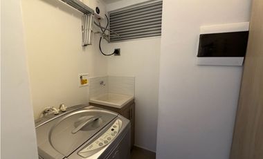 SE VENDE APARTAMENTO EN LA CEJA SECTOR TAMBO 5To PISO ASCENSOR PAR QU