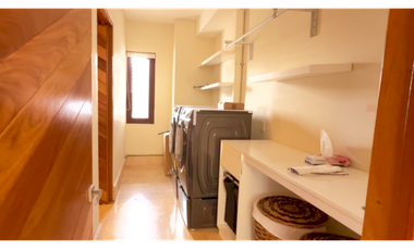 Casa en venta Puerto Cancún frente al canal con muelle