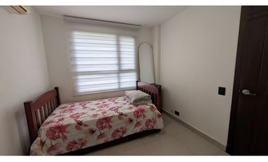 En venta casa de 5 habitaciones urb. Altos de Manta Beach