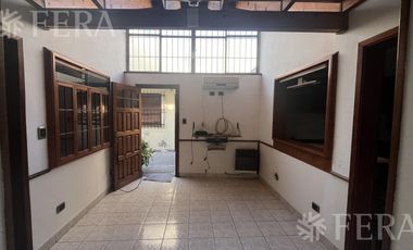 Alquiler de PH 3 ambientes con terraza en Villa Dominico