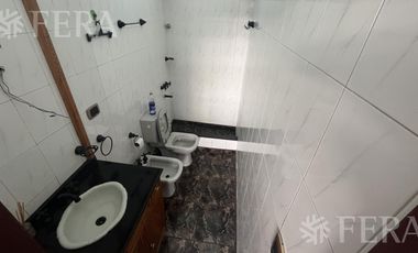 Alquiler de PH 3 ambientes con terraza en Villa Dominico