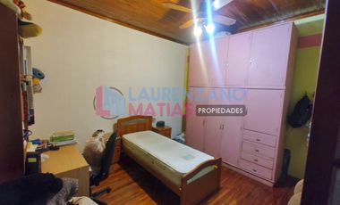 ALQUILER - CASA 4 AMBIENTES CON GARAGE, PATIO Y TERRAZA - VILLA REAL