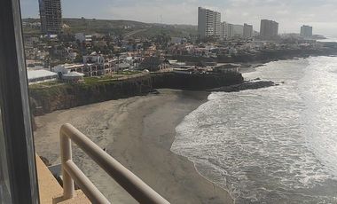 Departamento en Renta Frente al Mar a 4 Minutos del Centro de Rosarito