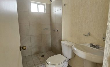 Estrena casa en renta en Residencial Alta California