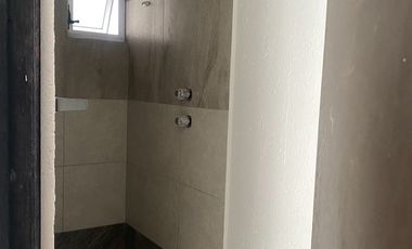 Se renta Local sobre Av Sombrerete, Col las Americas de 100 m2. Queretaro